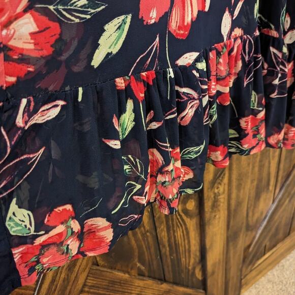 Robbie Bee womens dress size medium navy blue floral empire waist in GUC - Picture 5 of 6